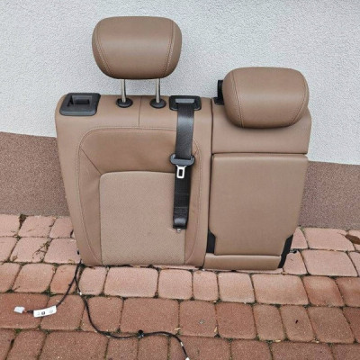 Kanapa tył tylna skóra skórzana składana podgrzewana Opel Insignia B