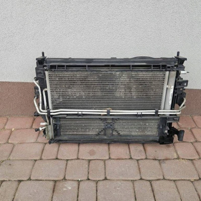 Chłodnice komplet chłodnic 2.0D 210KM BI-TURBO Opel Insignia B 84208068