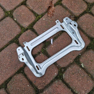 Uchwyt mocowanie wspornik łapa Opel Insignia B 39106586