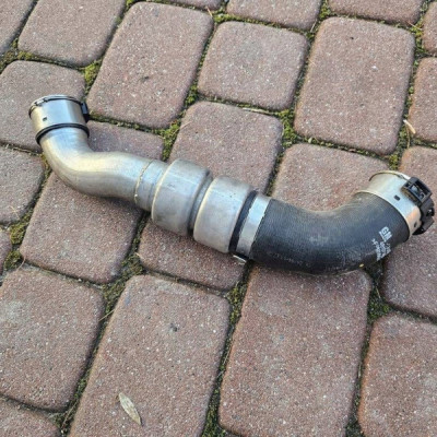 Przewód rura intercoolera 2.0D 210KM BI-TURBO Opel Insignia B 13444879