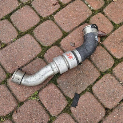 Przewód rura intercoolera 2.0D 210KM BI-TURBO 5 Opel Insignia B 13444879