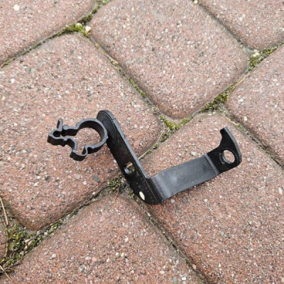 Uchwyt mocowanie wspornik zatrzask wiązki Opel Insignia B 55499489