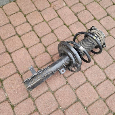 Amortyzator sprężyna przód przednia lewy Opel Insignia B 84337983