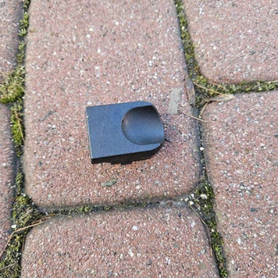 Obudowa osłona zaślepka bagażnika dekielek Opel Insignia B 39121334