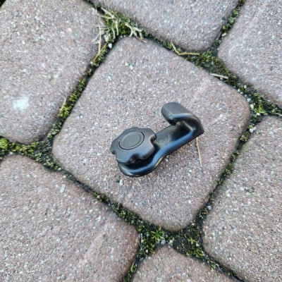 Uchwyt wspornik mocowanie wieszak Toyota Corolla E210 E21 64725-33090