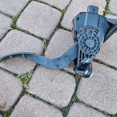 Pedał gazu potencjometr 1.2 1.8 1.5 Toyota Corolla E210 E21 78110-02211