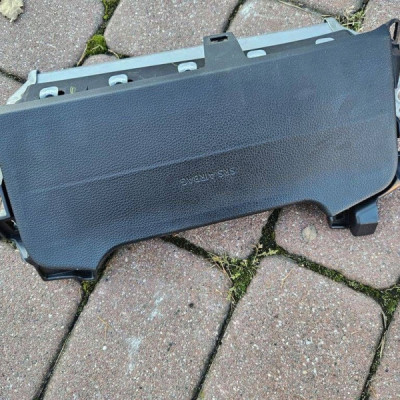 Poduszka kolanowa kolanówka AIRBAG Toyota Corolla RAV4 E21 TG17D02001