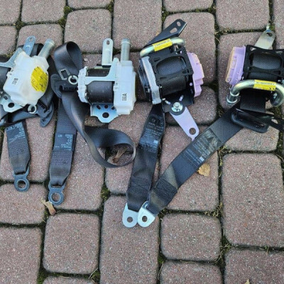 Pasy bezpieczeństwa AIRBAG Sedan Toyota Corolla E210 E21 73370-02241