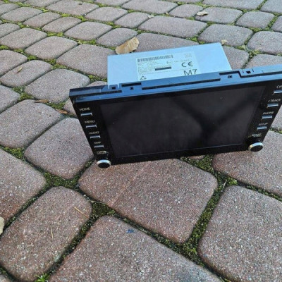 Ekran radio radioodtwarzacz nawigacja Toyota Corolla E210 E21 86140-02D41