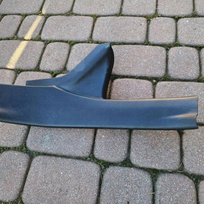 Obudowa osłona progu prawa tył Sedan Toyota Corolla E210 E21 67917-02450