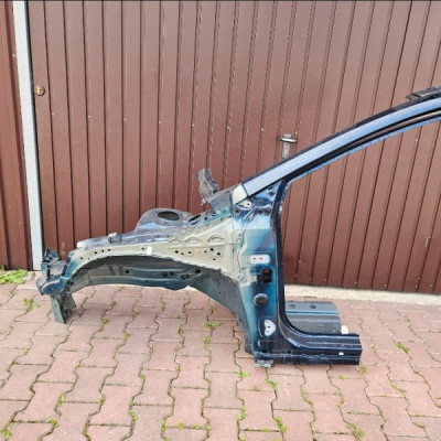 Ćwiartka podłóżnica próg dach słupek Toyota Corolla XII E21 E21 Sedan 785