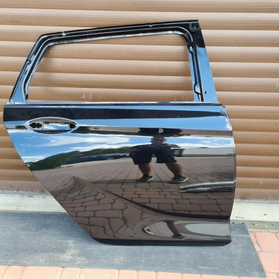 Drzwi tył tylne kombi IGŁA z22y Opel Insignia B