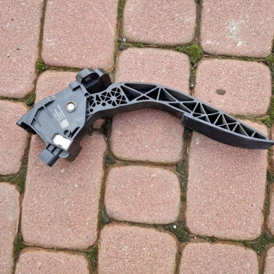 Pedał gazu europa Opel Insignia B 84656710