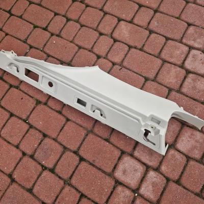 Plastik prowadnica bagaznika Opel Insignia B