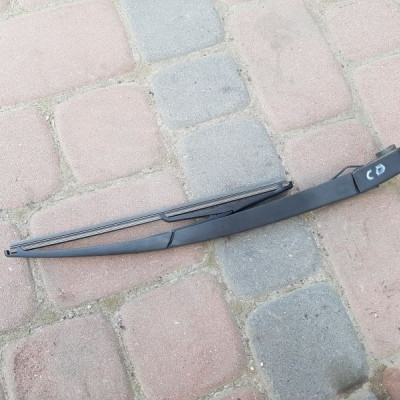 Wycieraczka tył tylna Opel Corsa D