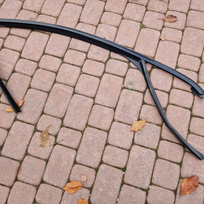 Zgarniacz uszczelka szyba Opel Insignia B BLACK