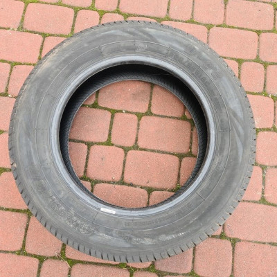 Opona Ovation V-02 205/65R16C