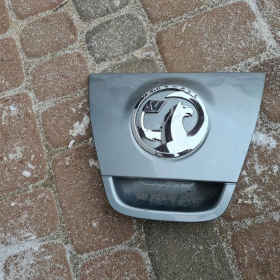 Klamka uchwyt klapy Opel Astra J IV 13372619