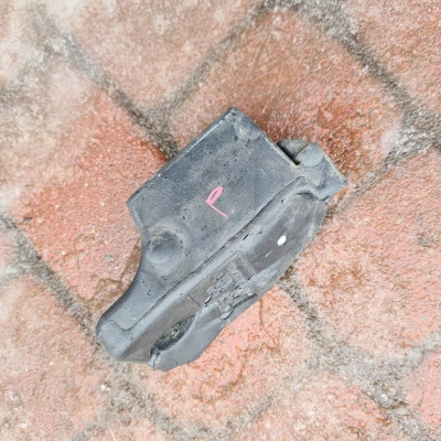 Wyciszenie absorber błotnika prawy Opel Combo D