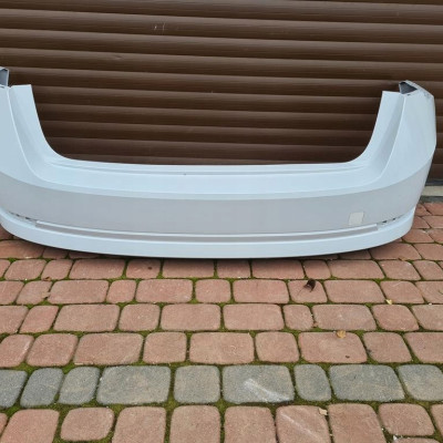 Zderzak tył SKODA Octavia IV 4 Sedan 5E6807421