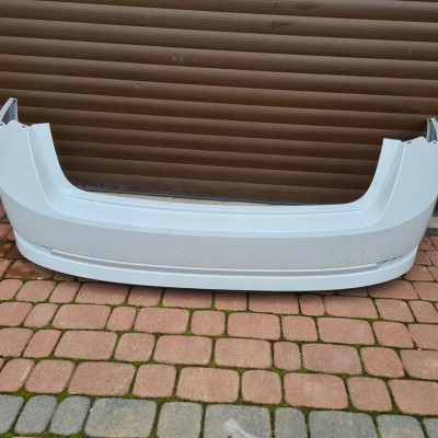 Zderzak tył SKODA Octavia IV 4 Sedan 5E6807421