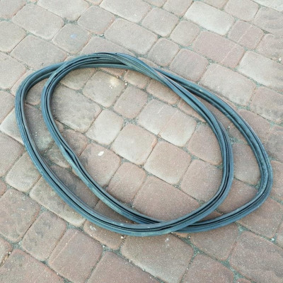 Uszczelka bagażnika hb Opel Astra K V