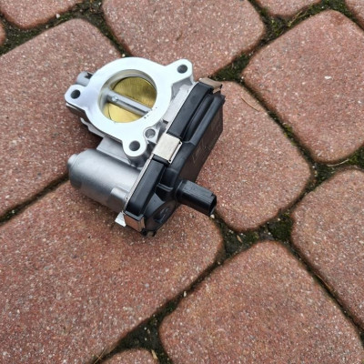 Przepustnica Opel Astra K V 1.2T 55510598