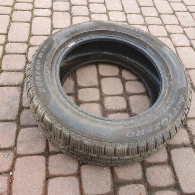 Opona Pirelli Sottozero 205/60R16 92H 2017r