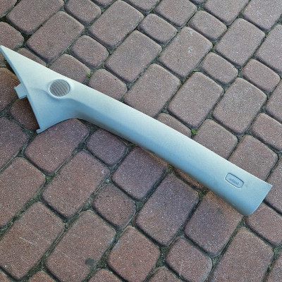 Obudowa osłona słupka prawa Opel Meriva B 13265384