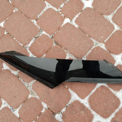 Plastik obudowa klapy Opel Astra K V 39085851