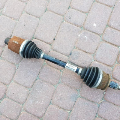 Półoś półośka 1.4T Opel Astra J 4 IV AAGA 13335156