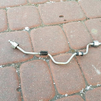 Rura wąż przewód paliwa Mercedes W218 350 CDI