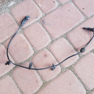 CZUJNIK ABS TYŁ TYLNY PRAWY OPEL ASTRA IV 13346945