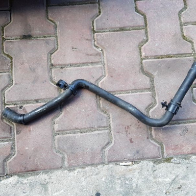 Przewód wąż rura Audi 1K0122065B