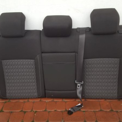 Kanapa fotel oparcie tył tylna Opel Insignia