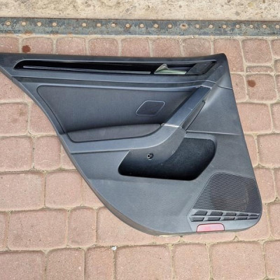 Boczek tapicerka welur HB VW Golf VII 7