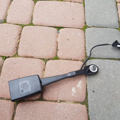 Zapięcie pasa Astra J IV 13367899