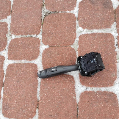 Manetka kierunkowskazów Opel Astra K V 39043503