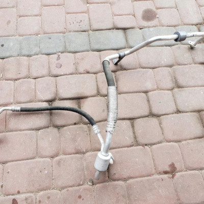 Przewód klimatyzacji 1.6 Opel Insignia B 39