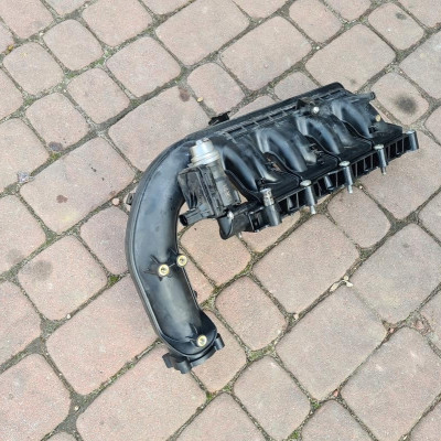 Kolektor ssący 1.7CDTI Opel Mokka 55584234