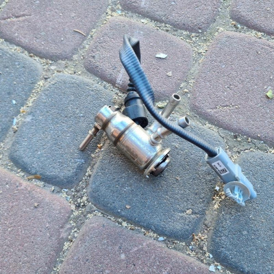 Wtrysk adblue 1.5 Renault Captur II 208995377R