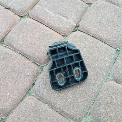 Uchwyt chłodnicy Renault Megane IV 215149933R