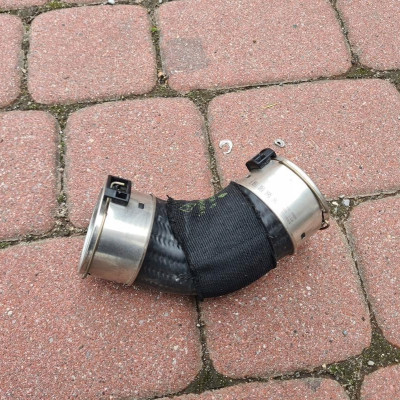 Rura intercoolera 1.5 Renault Captur II 144604914R