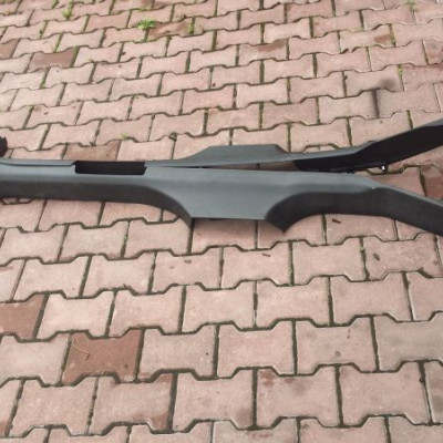 Próg obudowa osłona progu Insignia kombi HB sedan