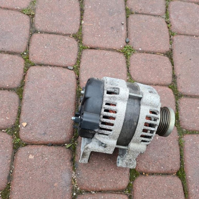 Alternator 1.4 Opel Astra J IV 13581885