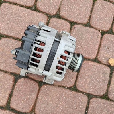 Alternator 130A 14V 1.4T Opel Zafira C 13597227