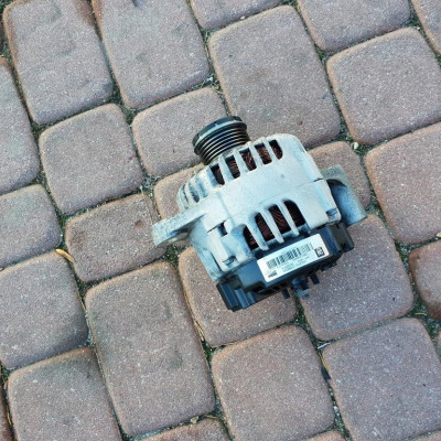 Alternator 140A Opel Astra J IV 13588306