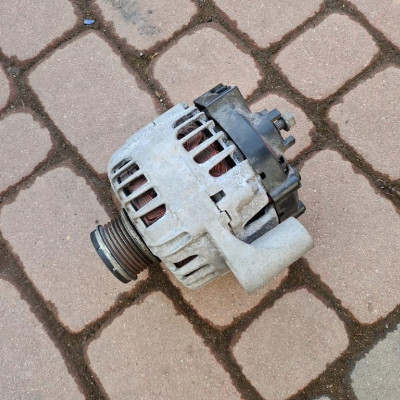 Alternator 2.0CDTI Opel Insignia 13502581