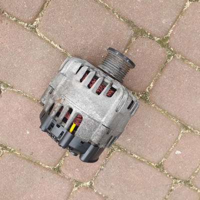 Alternator 2.0DCI VIVARO TRAFIC TG15C058