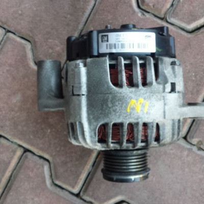 Alternator Opel Insignia 13502581 140A